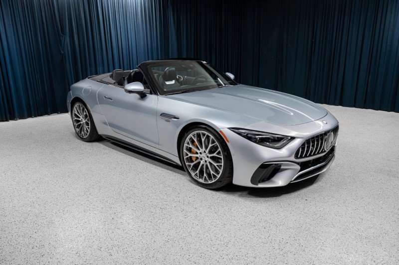 New 2026 Mercedes-Benz SL 63 AMG S e Performance 4MATIC image 4