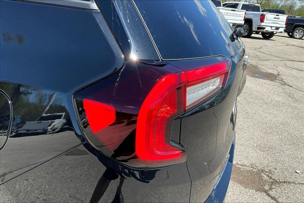 Used 2024 GMC Terrain AT4 w/ Tech Package AWD/4WD image 31