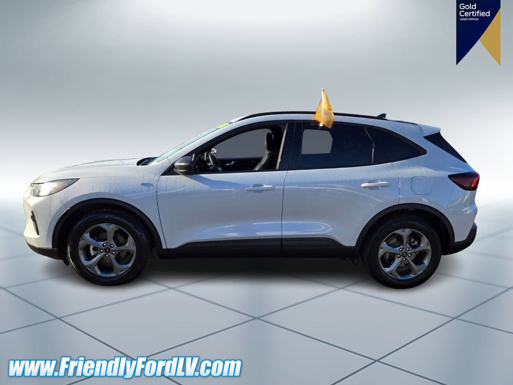Certified 2025 Ford Escape ST-Line image 3