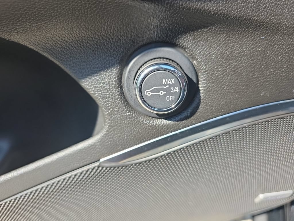 Used 2024 Buick Enclave Avenir w/ Avenir Technology Package FWD image 20