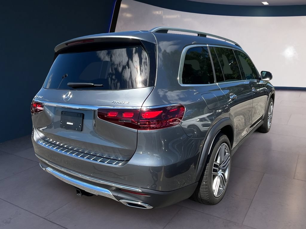 Used 2025 Mercedes-Benz GLS 450 4MATIC image 5