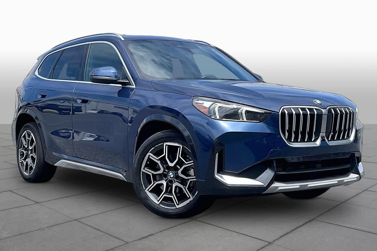 Certified 2025 BMW X1 xDrive28i AWD/4WD image 2