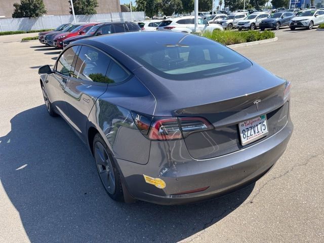 Used 2022 Tesla Model 3 Long Range AWD/4WD image 7
