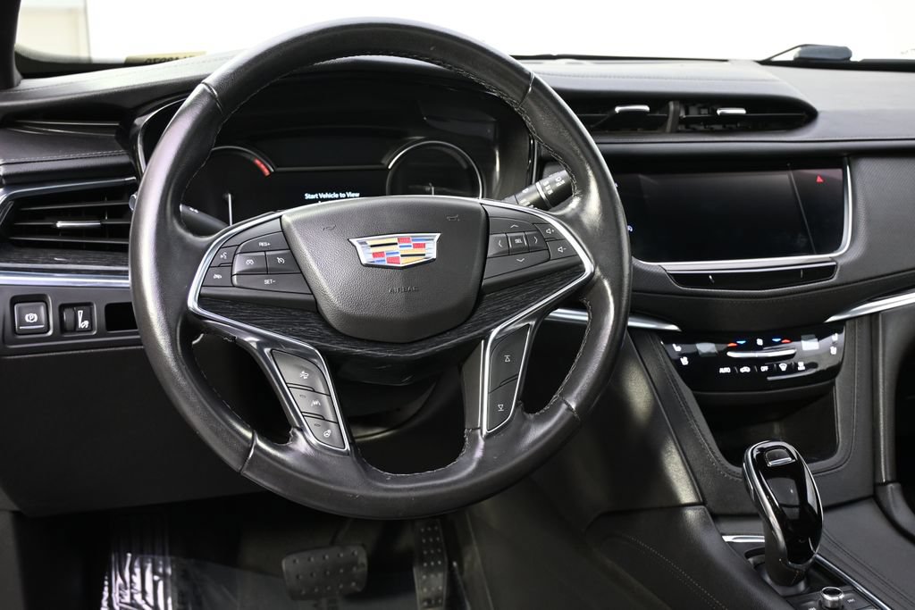 Used 2020 Cadillac XT5 Premium Luxury AWD/4WD image 12