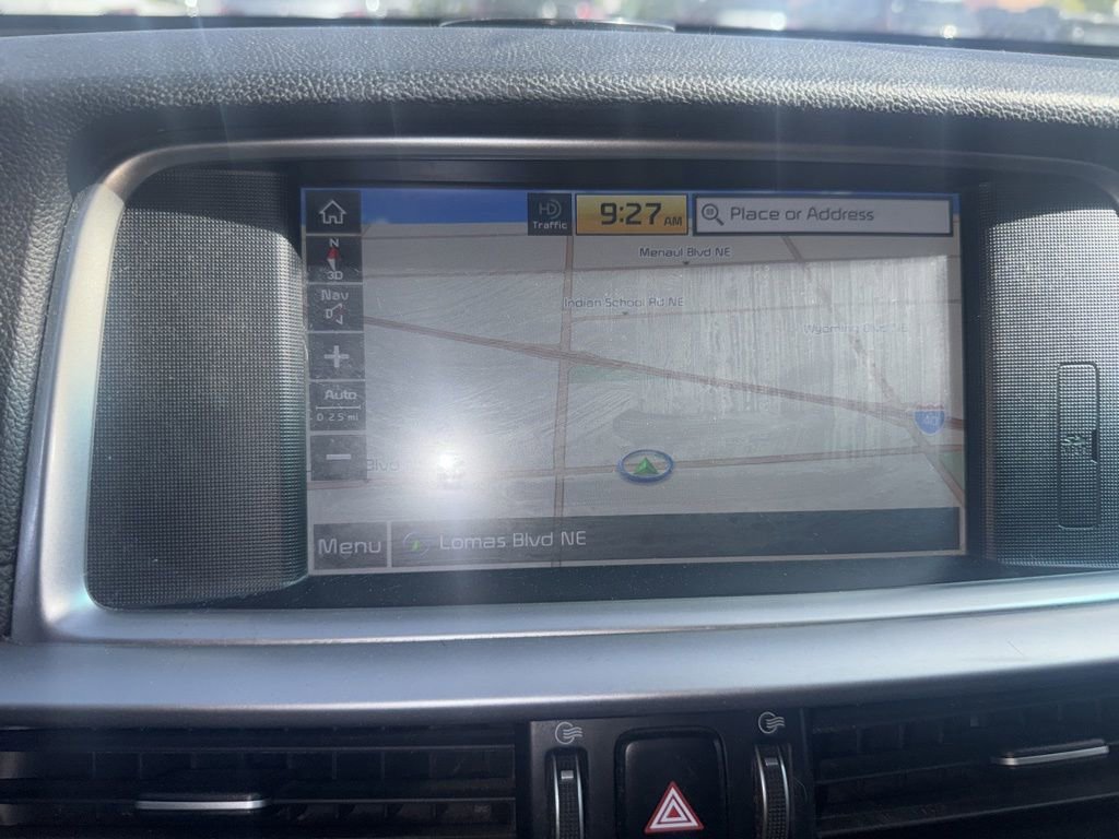 Used 2020 Kia Optima Premium image 11