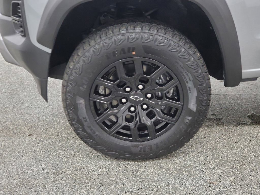 Used 2023 Chevrolet Colorado Trail Boss w/ Technology Package image 10