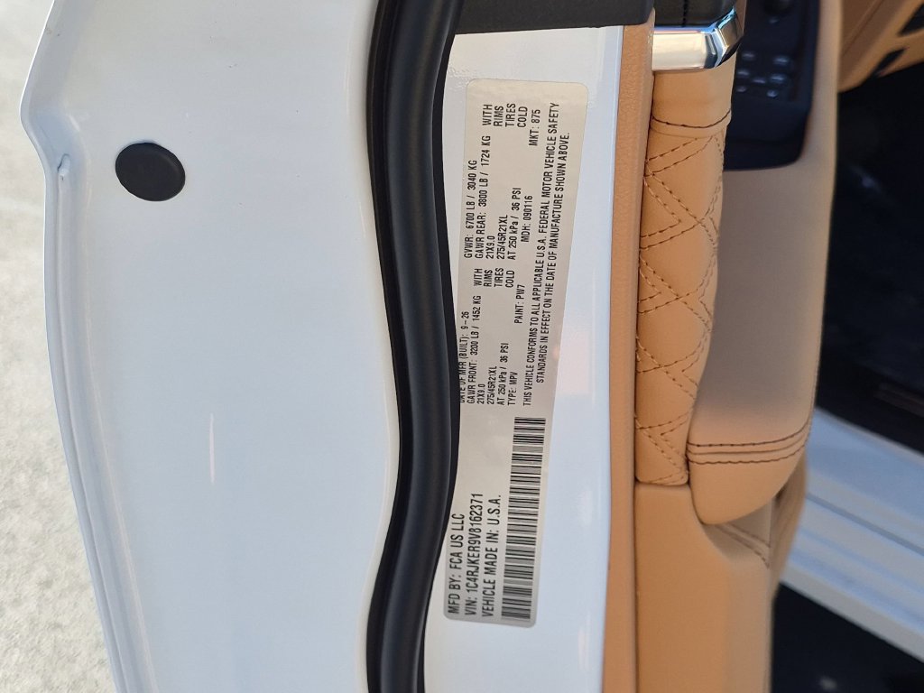 New 2027 Jeep Grand Cherokee L Summit AWD/4WD image 35