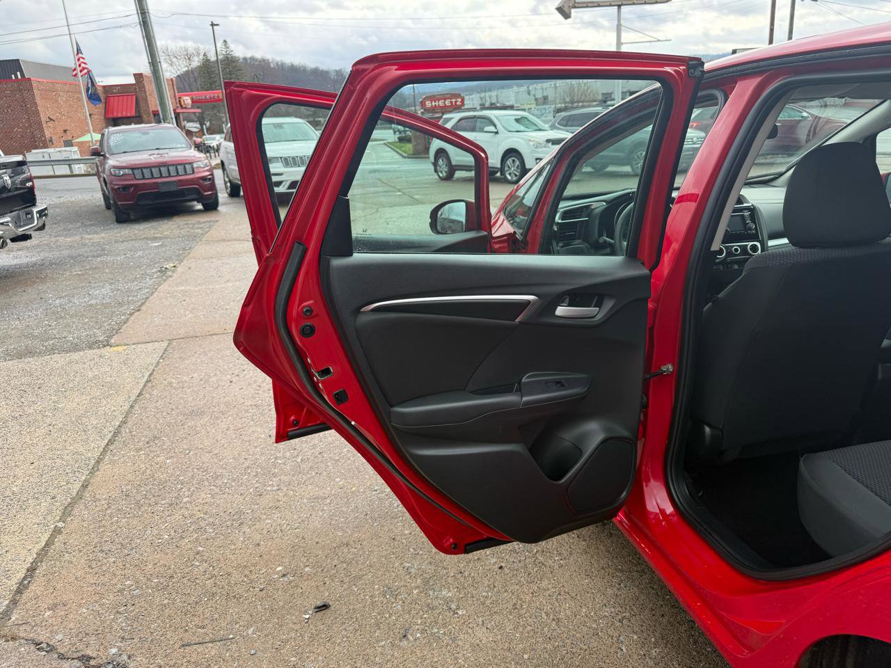 Used 2019 Honda Fit LX image 32