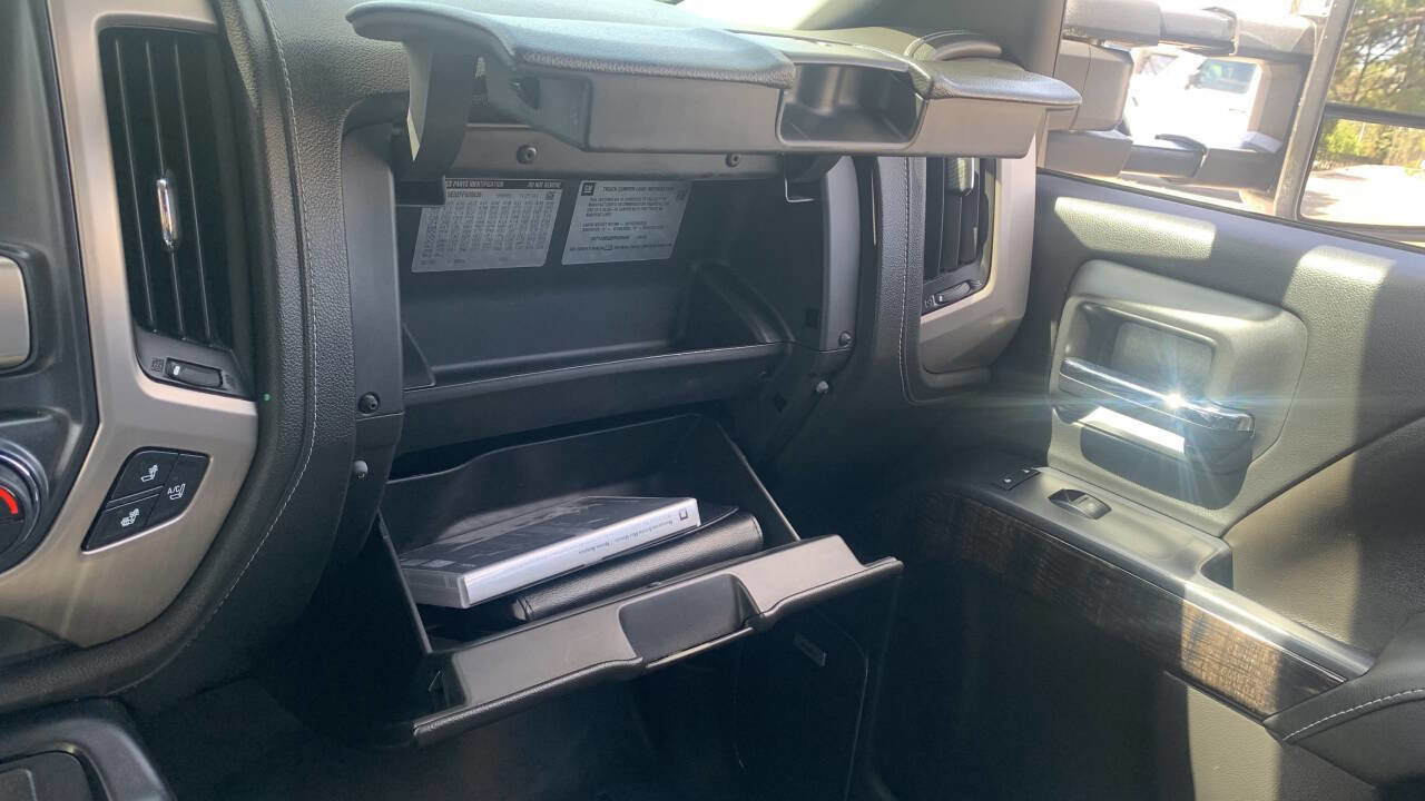 Used 2015 GMC Sierra 2500 Denali w/ Duramax Plus Package AWD/4WD image 26