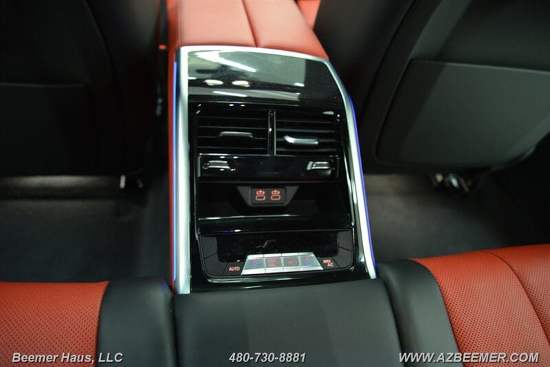 Used 2023 BMW 840i Gran Coupe xDrive w/ M Sport Professional Package AWD/4WD image 31