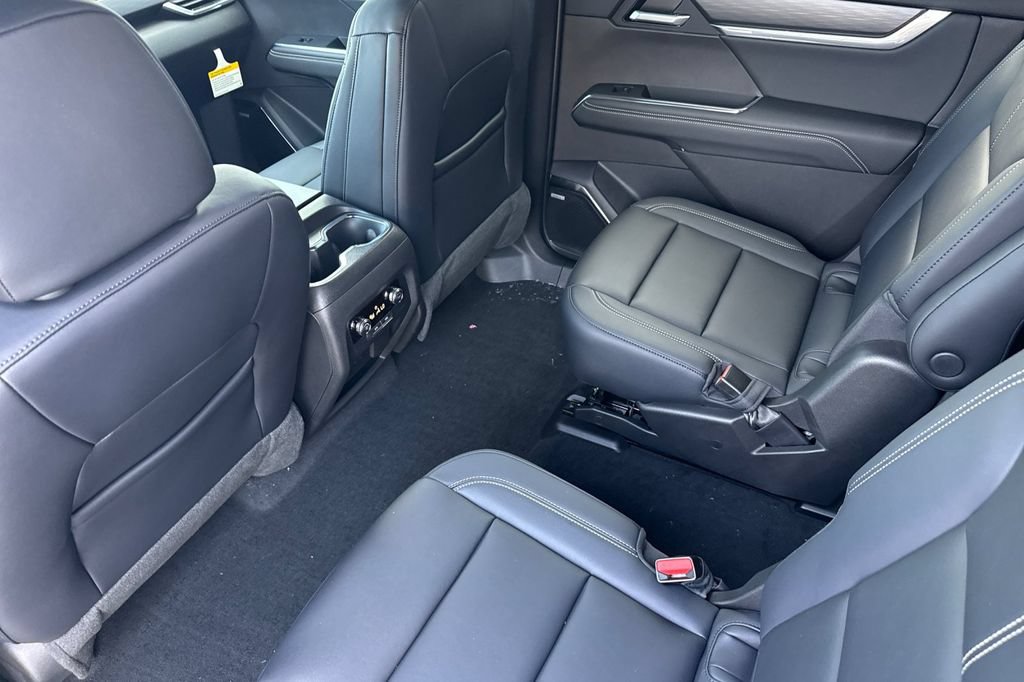 New 2027 GMC Acadia Elevation w/ Black Edition AWD/4WD image 14