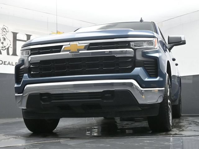 Used 2024 Chevrolet Silverado 1500 LT AWD/4WD image 56