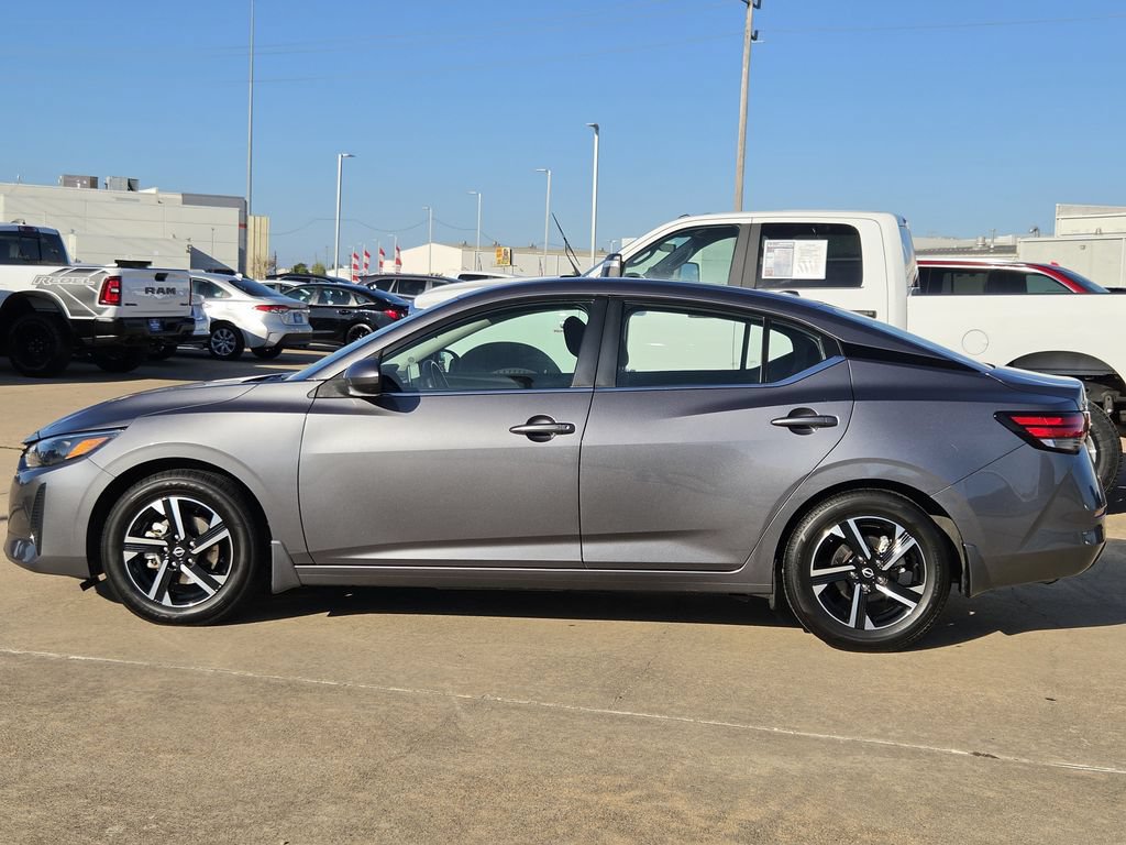 Used 2025 Nissan Sentra SV w/ All-Weather Package FWD image 6