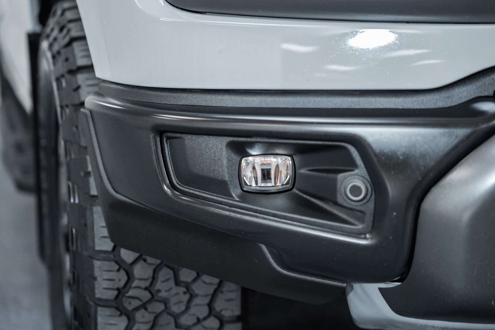 Certified 2024 Ford F150 Tremor w/ Equipment Group 402A High image 15