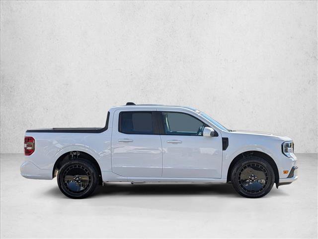 Used 2025 Ford Maverick Lobo AWD/4WD image 4