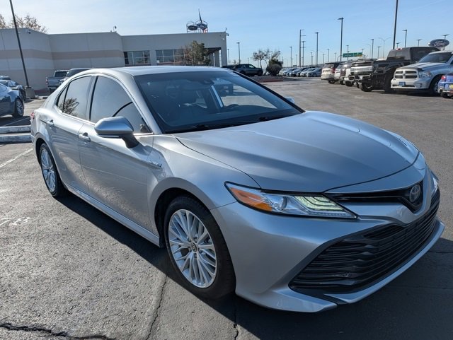 Used 2020 Toyota Camry XLE image 8