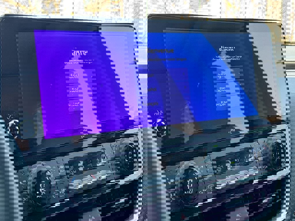 Used 2025 Toyota Grand Highlander Limited image 25