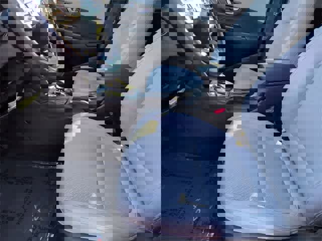 Used 2021 Hyundai Kona Limited w/ Cargo Package image 17