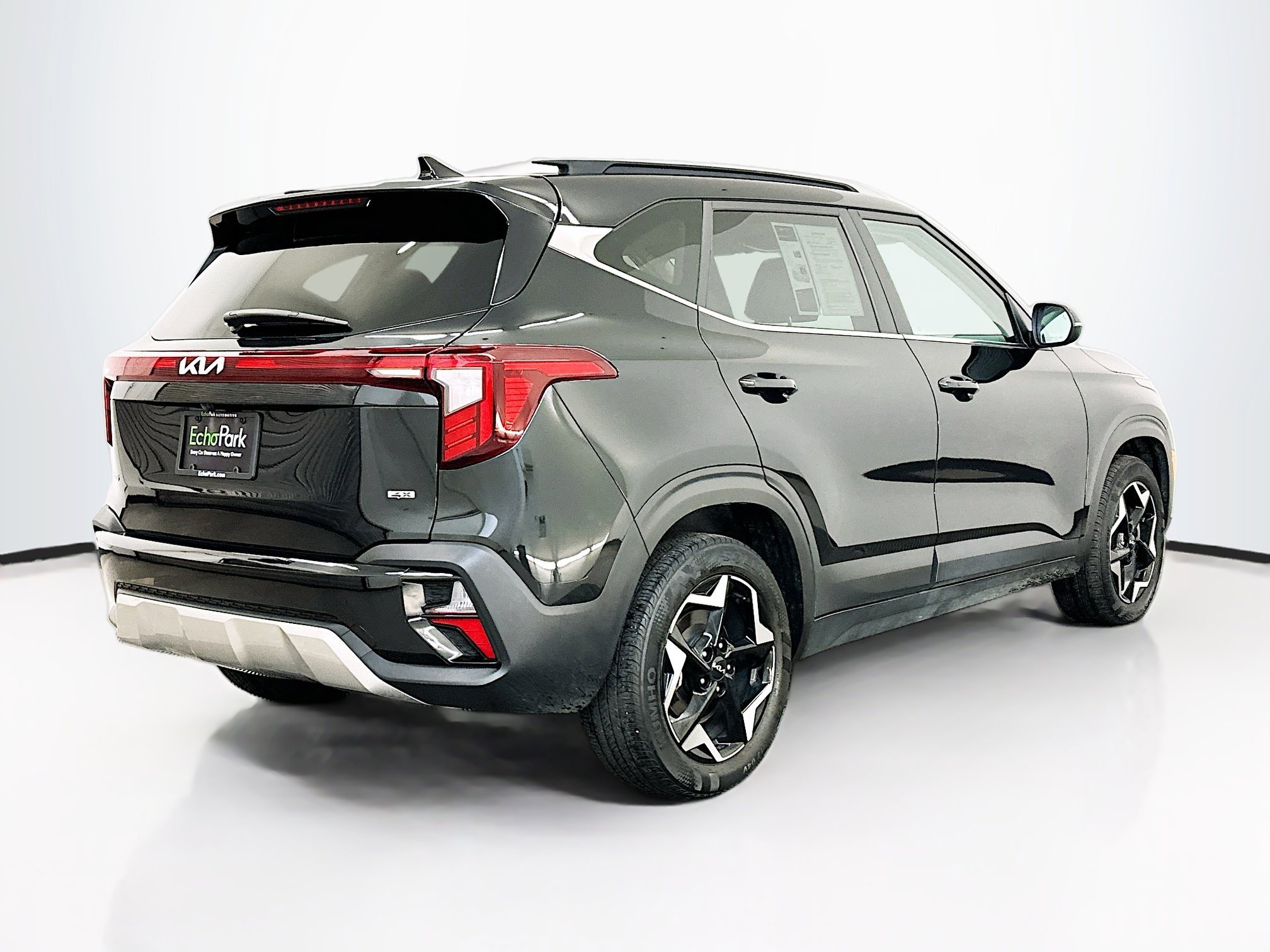 Used 2024 Kia Seltos EX image 9