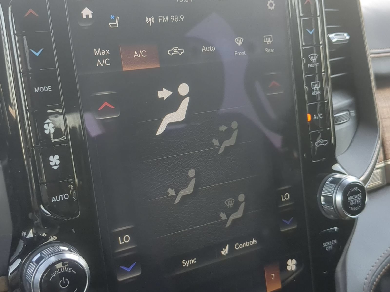 Used 2021 RAM 1500 Limited AWD/4WD image 32