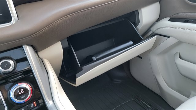 Used 2021 GMC Yukon XL Denali w/ Denali Premium Package image 41