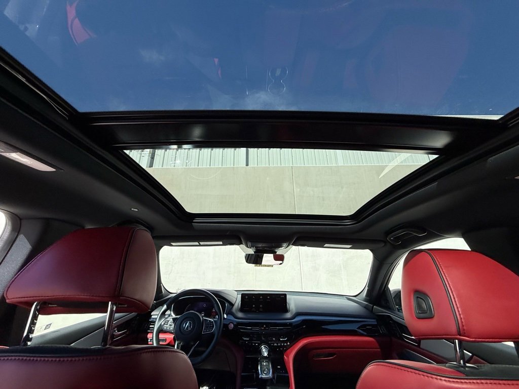 Used 2023 Acura MDX A-Spec image 7
