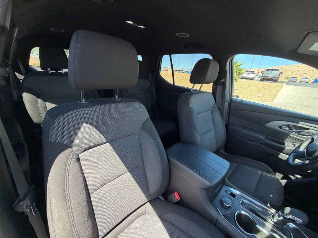 Used 2023 Chevrolet Traverse LT AWD/4WD image 15