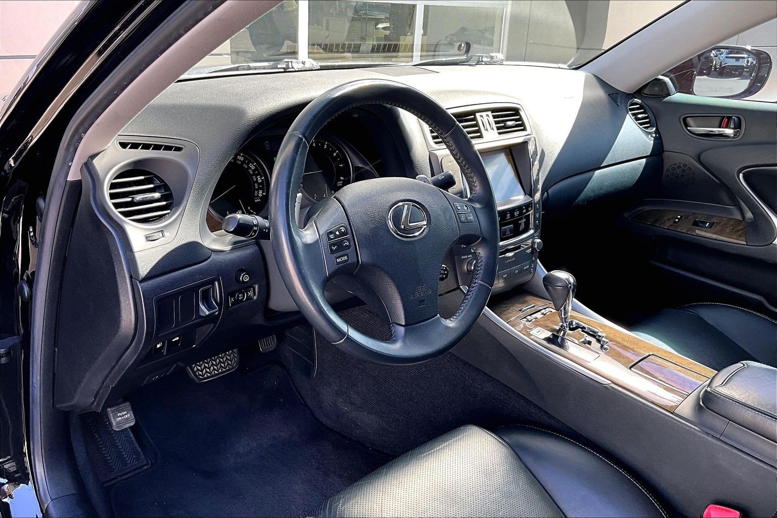 Used 2010 Lexus IS 250 RWD image 14