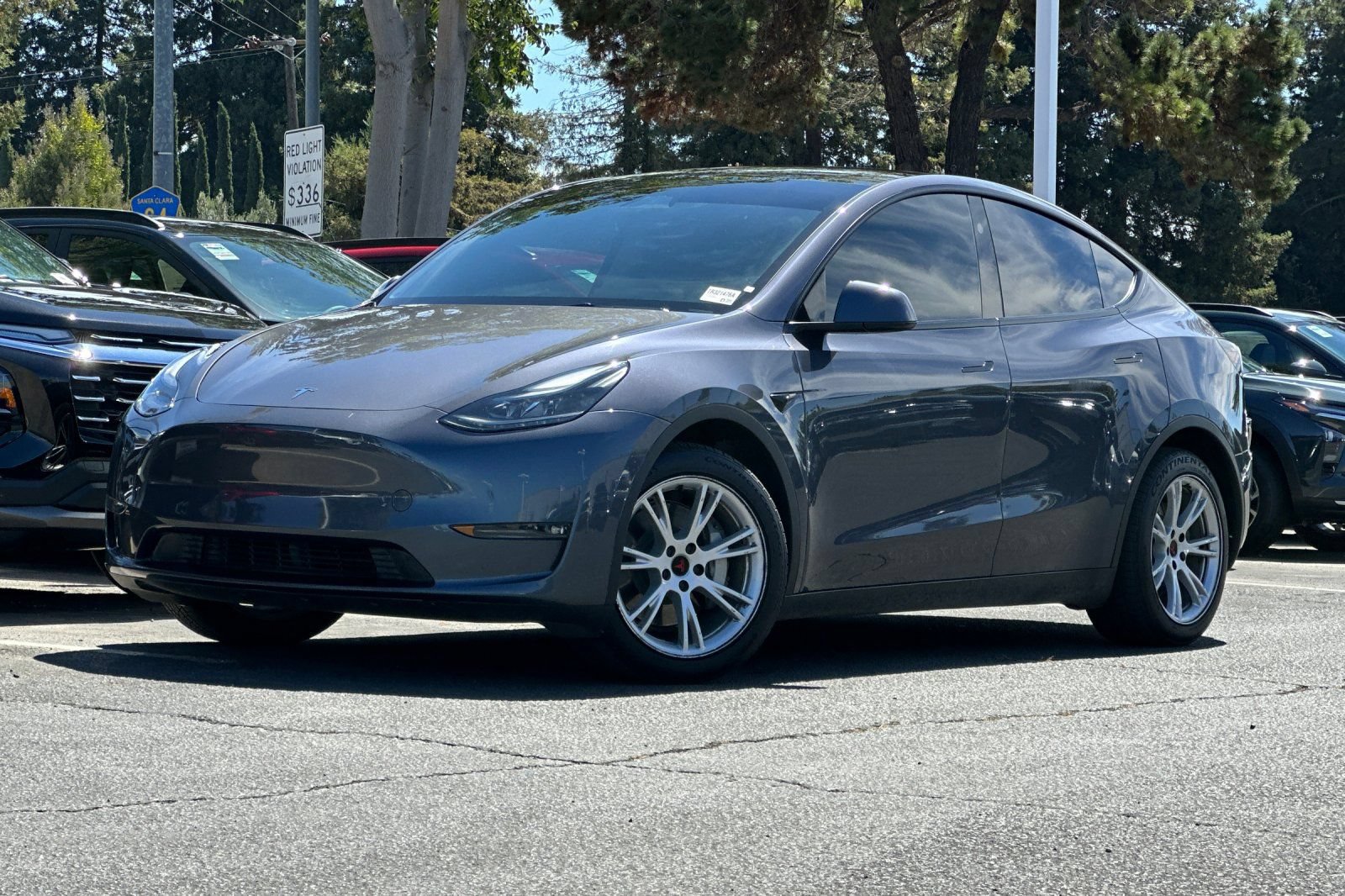 Used 2023 Tesla Model Y Long Range AWD/4WD image 8