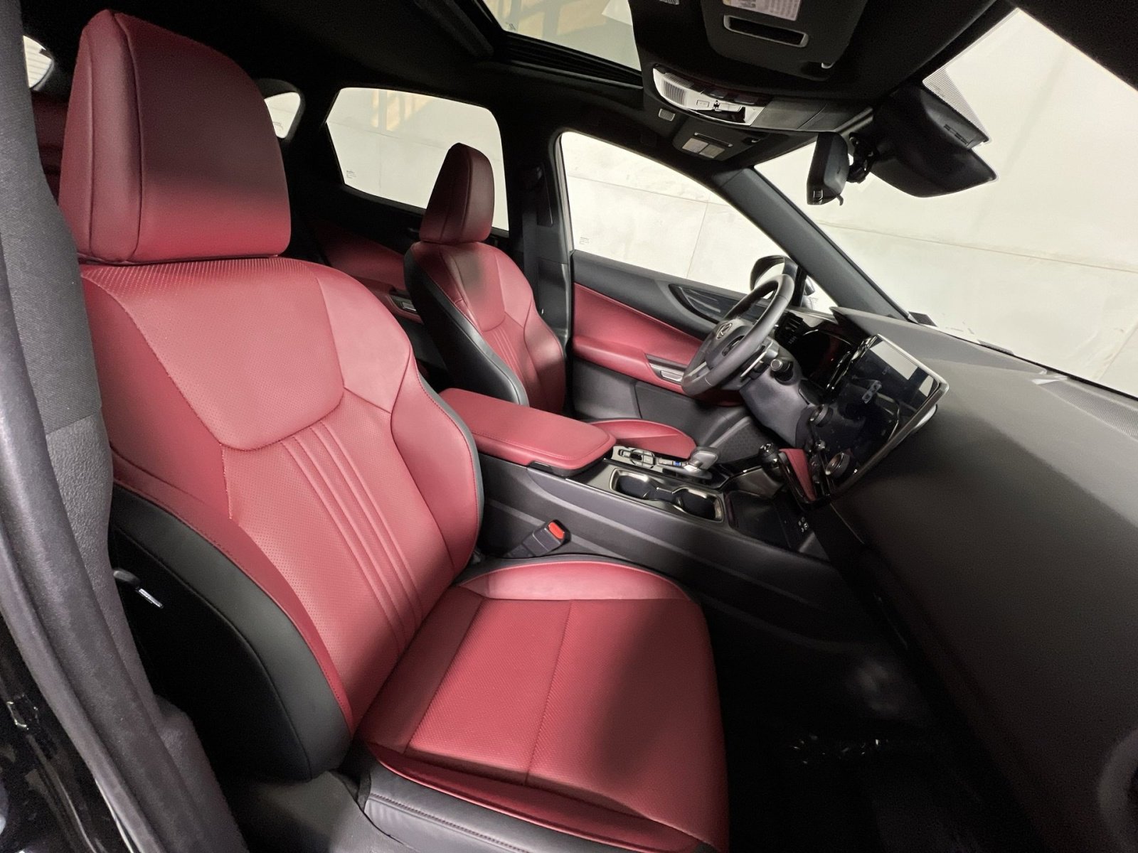 Used 2023 Lexus NX 350 AWD image 25