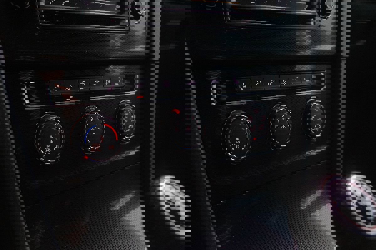 Used 2017 Volkswagen GTI Sport image 21