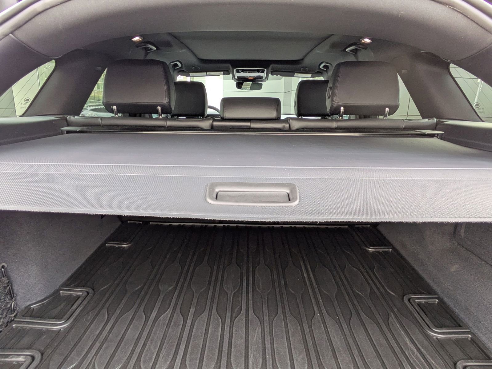 Used 2026 Land Rover Range Rover Velar S image 29