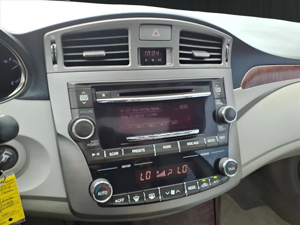 Used 2012 Toyota Avalon image 18