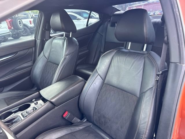Used 2020 Nissan Maxima SR FWD image 11