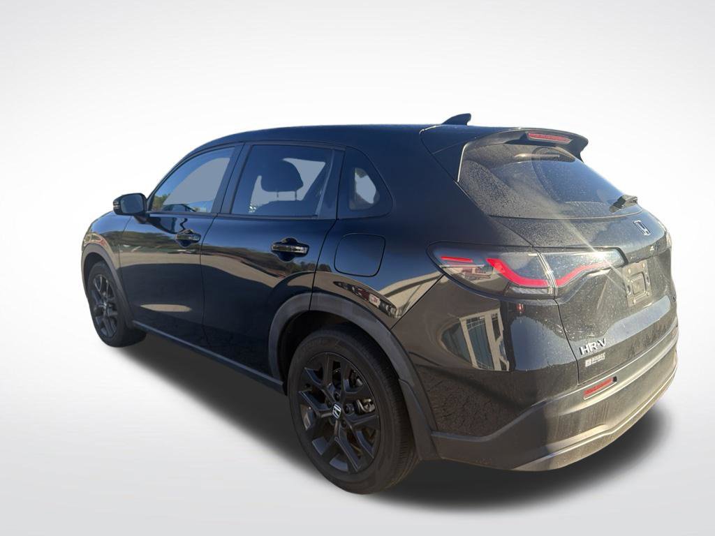 Used 2024 Honda HR-V Sport image 4