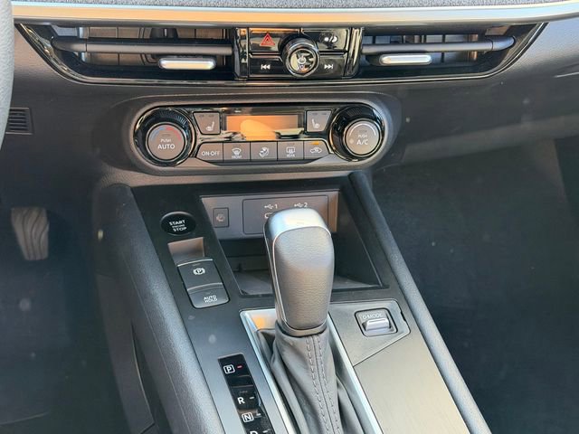New 2026 Nissan Kicks SV w/ SV Premium Package FWD image 17