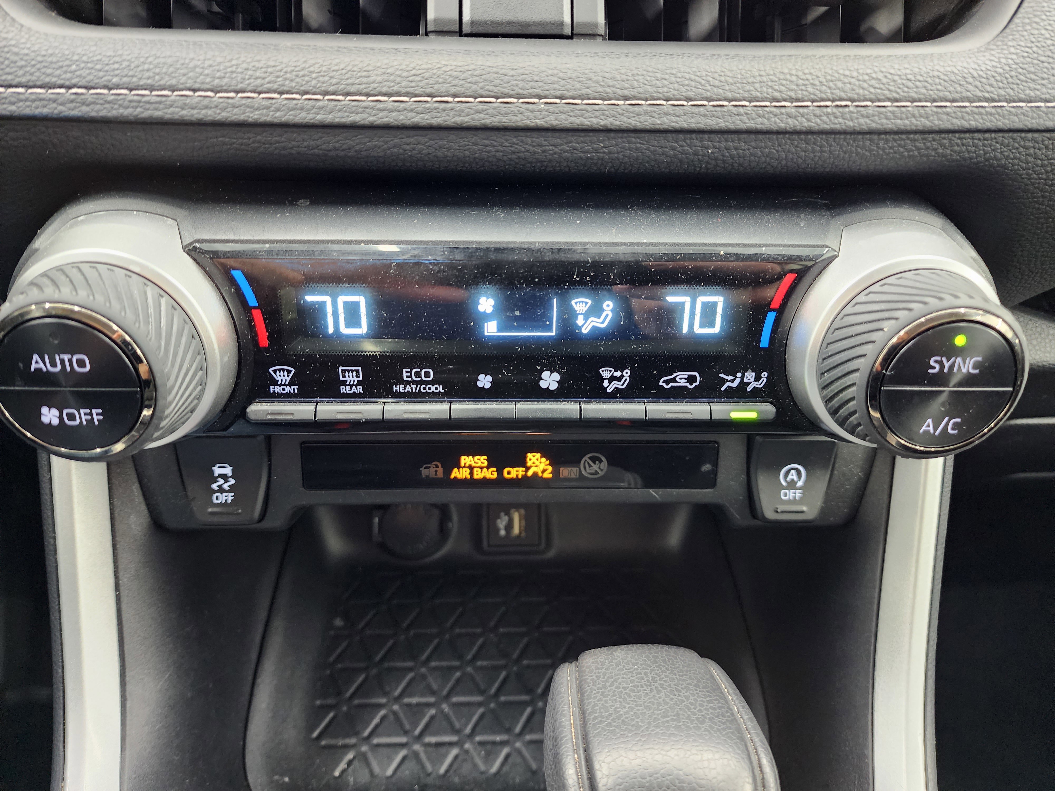 Used 2024 Toyota RAV4 XLE image 15