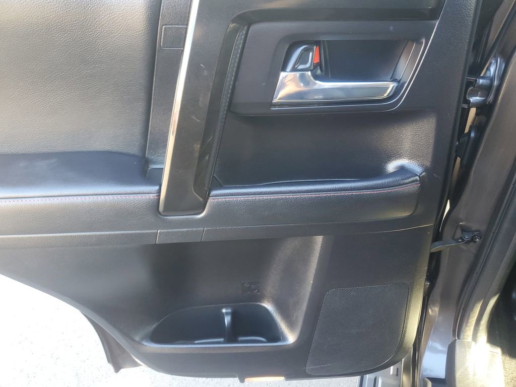 Used 2022 Toyota 4Runner TRD Off-Road Premium image 14