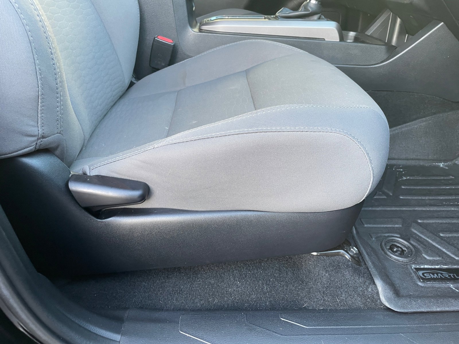 Used 2019 Toyota Tacoma SR5 RWD image 31