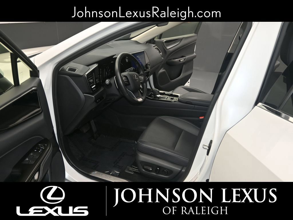 Certified 2025 Lexus NX 250 FWD w/ Accessory Package (Z1) image 13