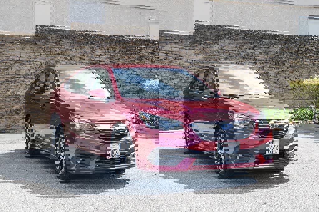 Used 2020 Subaru Legacy Premium image 3