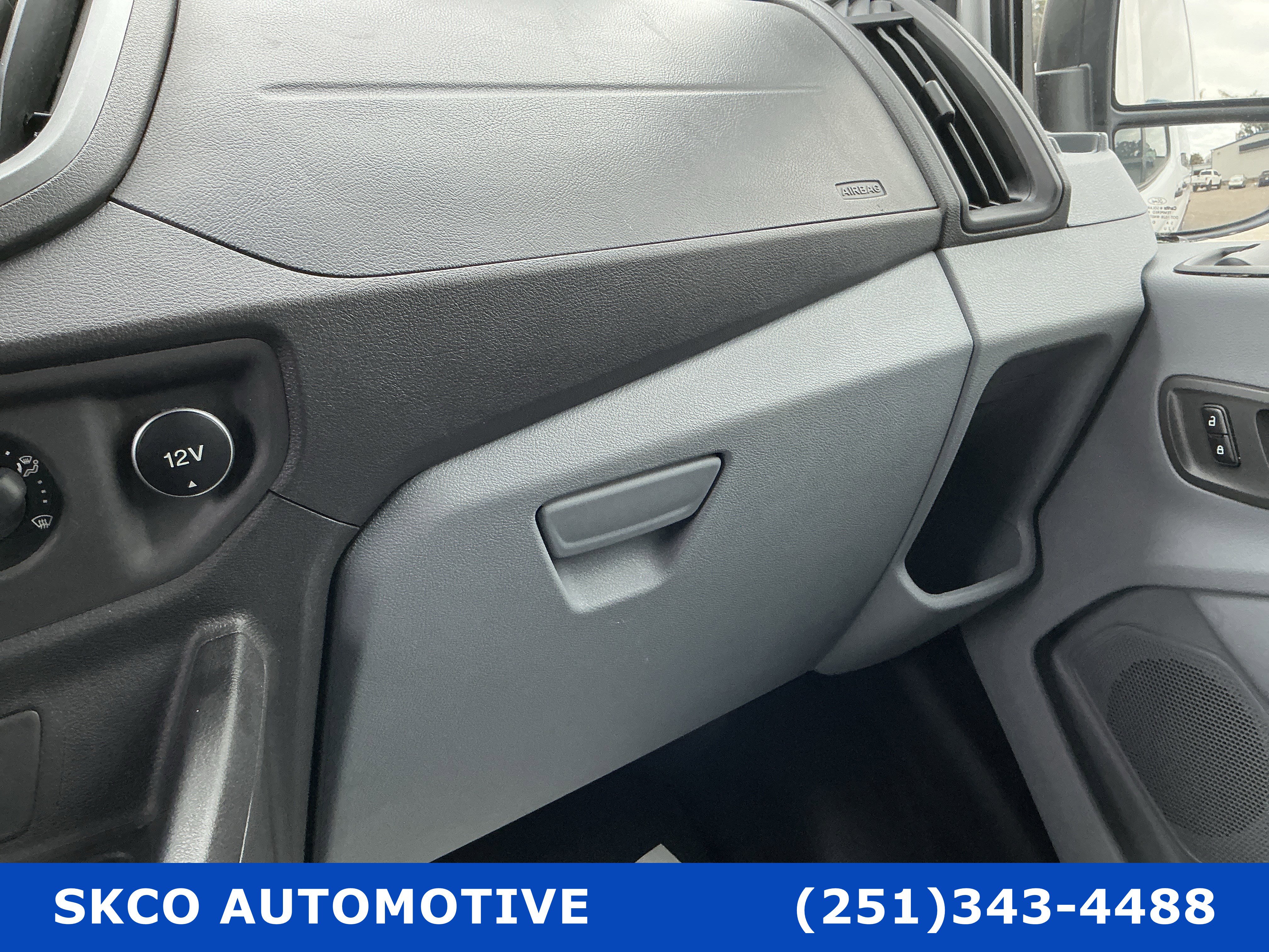 Used 2016 Ford Transit 350 XL image 24