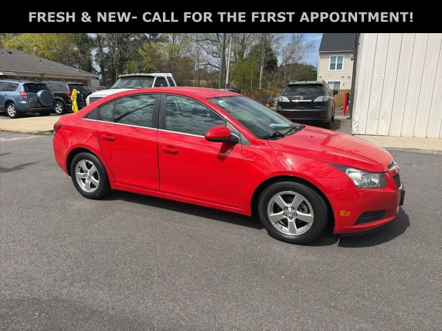 Used 2014 Chevrolet Cruze LT image 2