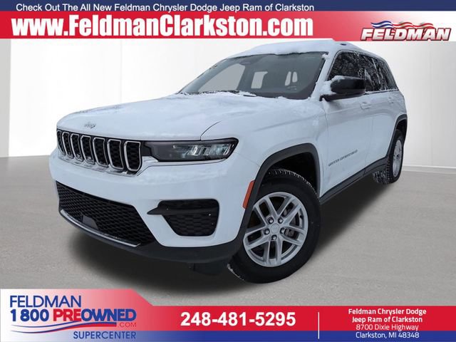 Used 2024 Jeep Grand Cherokee Laredo X image 1