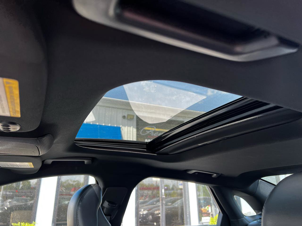 Used 2018 Lincoln MKZ Select w/ Select Plus Package AWD/4WD image 19