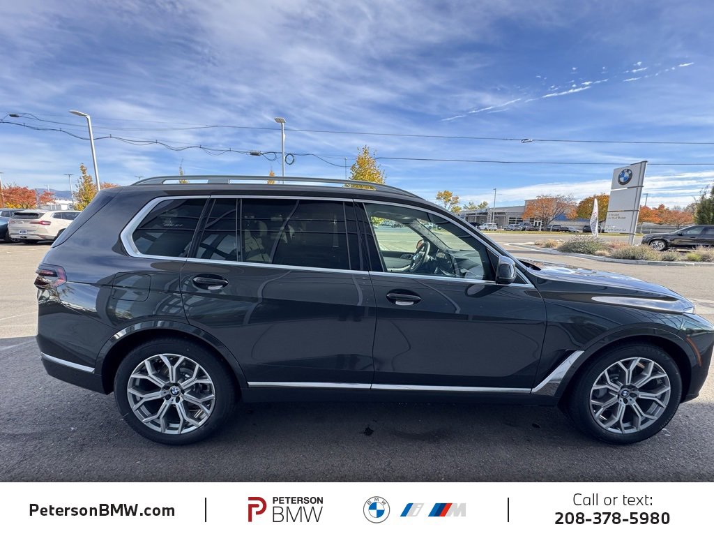 New 2026 BMW X7 xDrive40i image 8