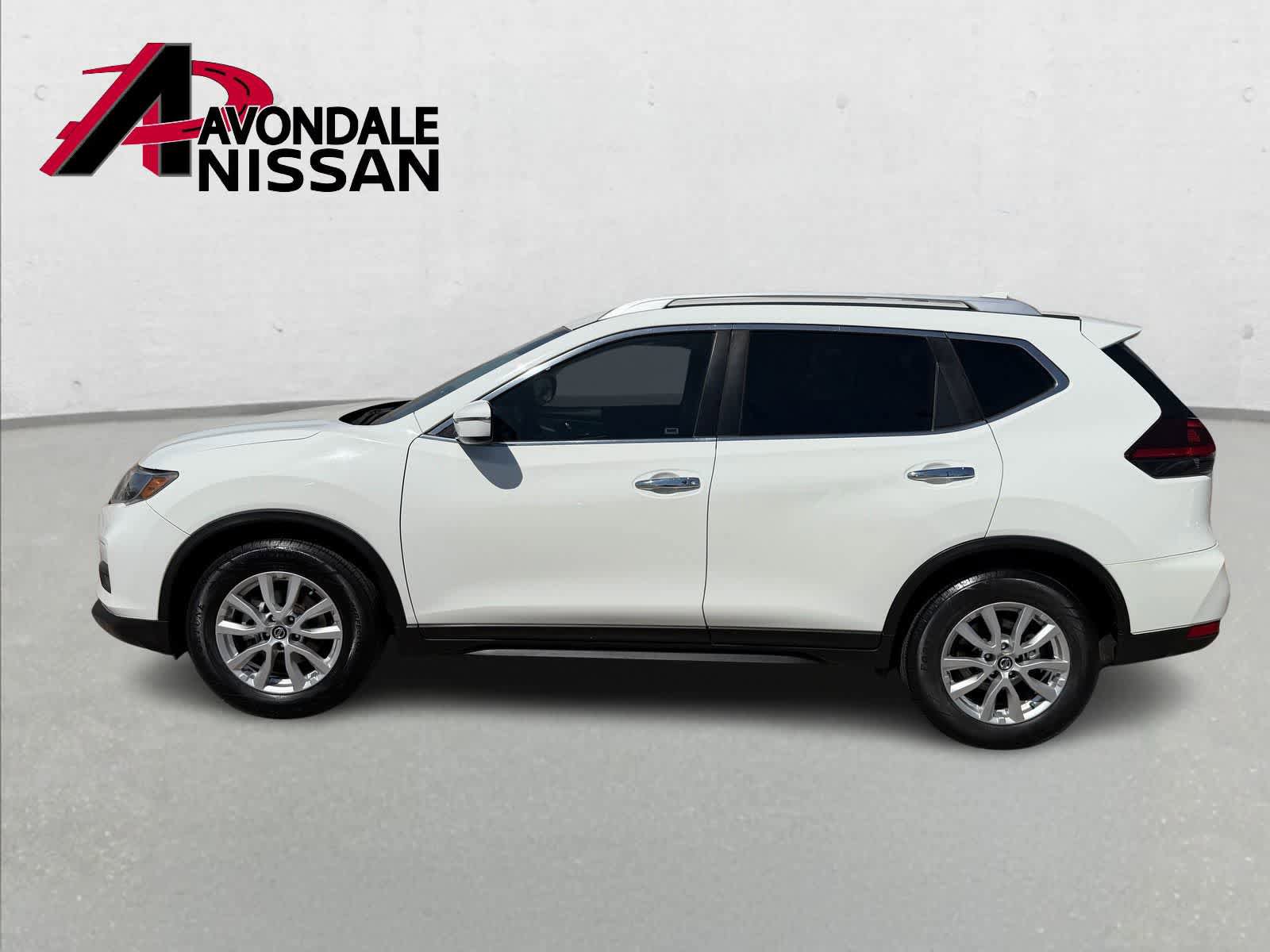 Used 2020 Nissan Rogue SV FWD image 3