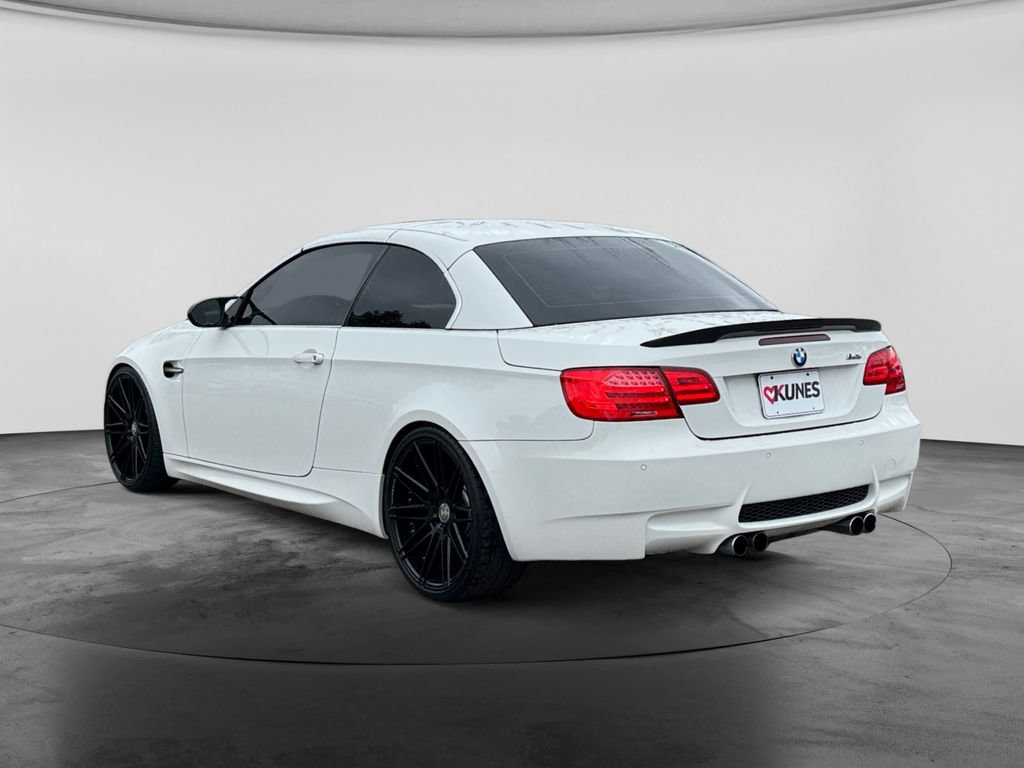 Used 2011 BMW M3 Convertible RWD image 6