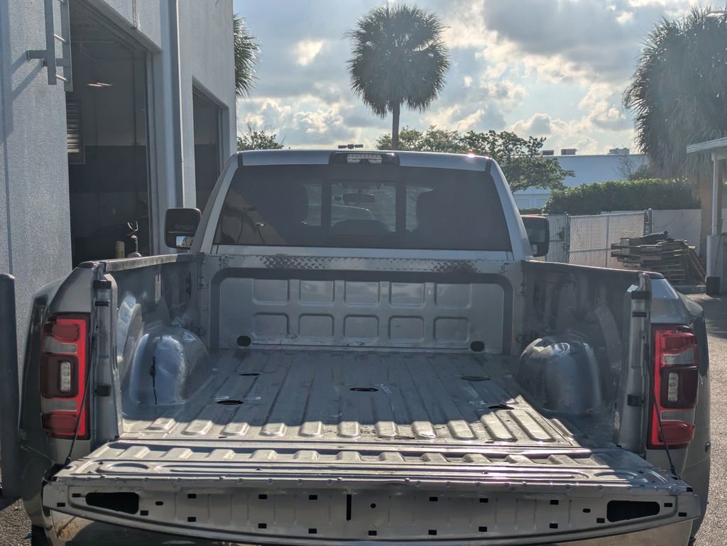 Used 2023 RAM 3500 Tradesman w/ Towing Technology Group image 13