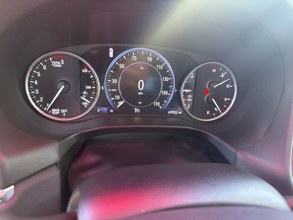 Used 2020 Buick Enclave Avenir w/ Avenir Technology Package image 21